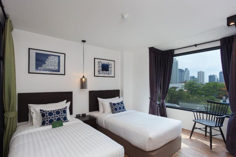 Oriental Heritage Hotel Bangkok Exterior photo